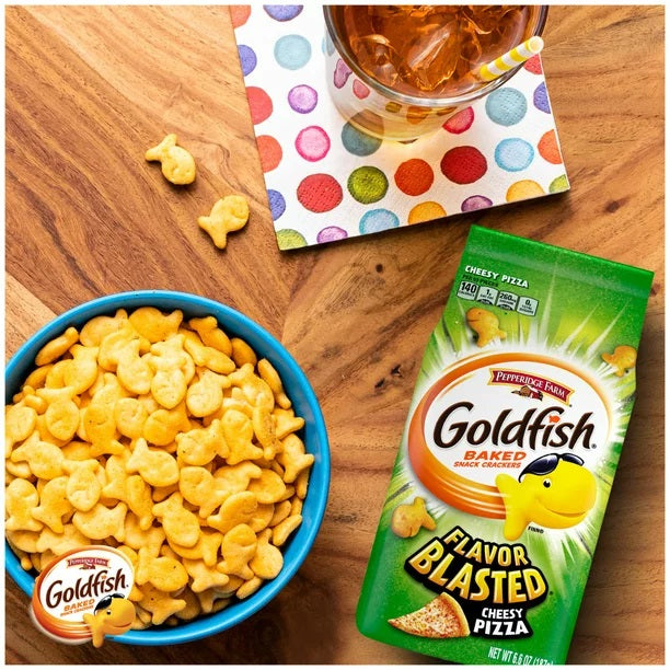 Pepperidge Farms Goldfish Flavor Blasted Cheesy Pizza Crackers, 3-Pack 6.6 oz. Bag