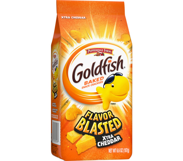 Pepperidge Farms Goldfish Flavor Blasted Xtra Cheddar Crackers, 3-Pack 6.6 oz. Bag